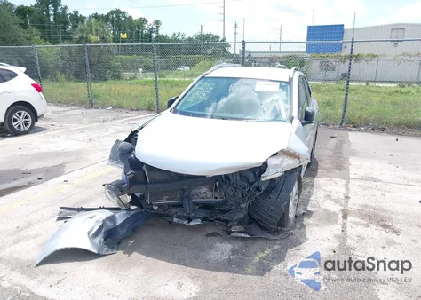 2015 Nissan Rogue Select S z USA, uszkodzony, nr VIN JN8AS5MTXFW163295